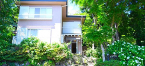 HAKONE LEON